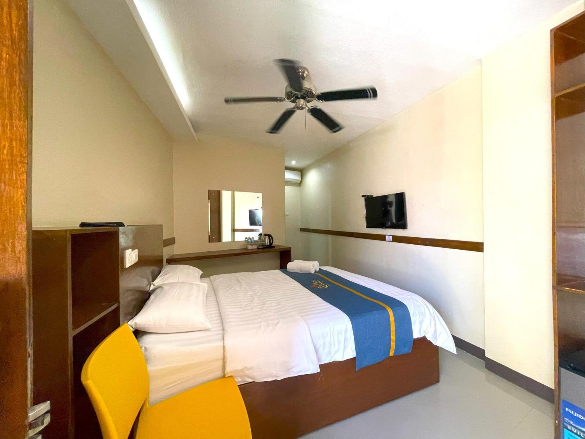 Casa Marco Suites Puerto Galera Powered By Cocotel Buitenkant foto